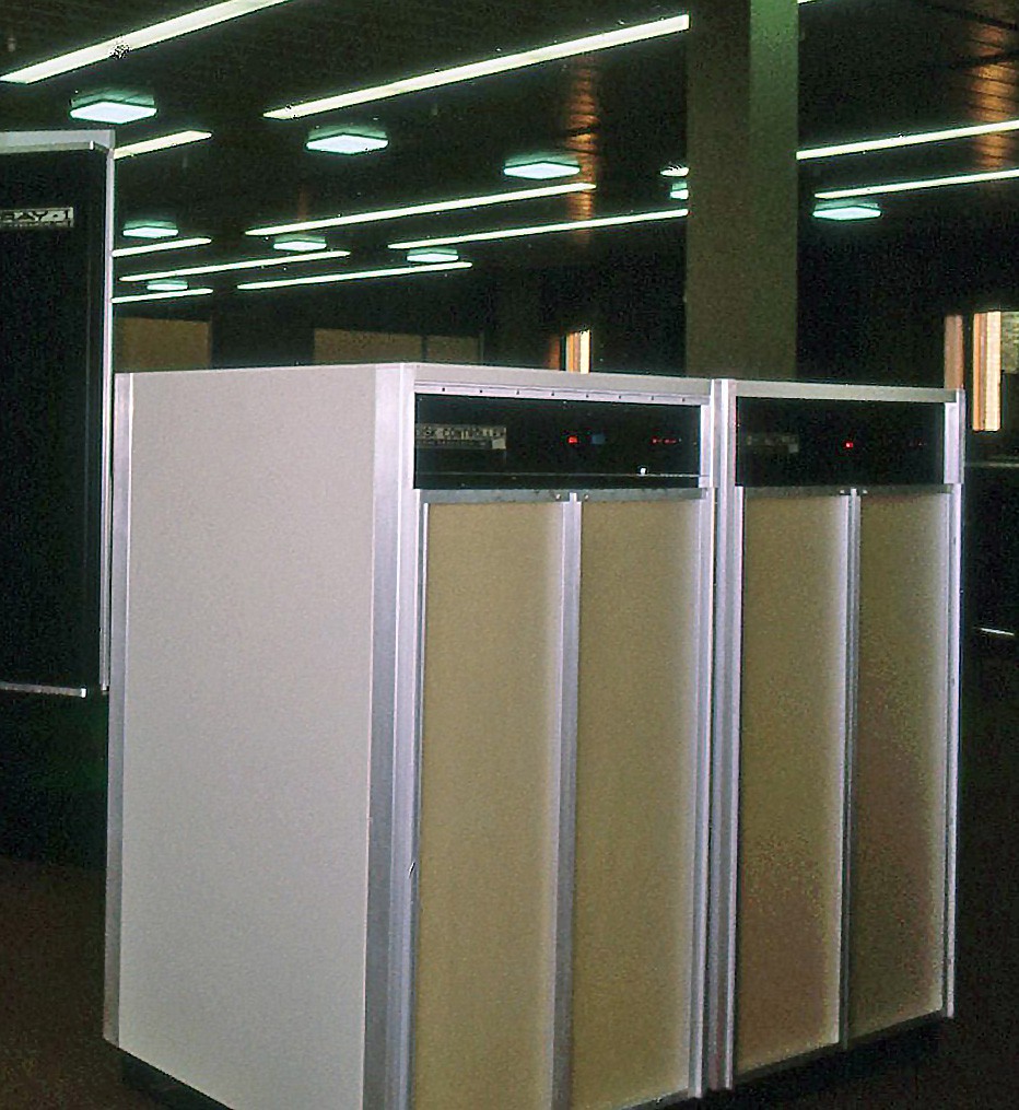 Illustration 6: Two Disk Controller cabinets on S/N 9 at ECMWF